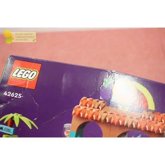 LEGO Friends Beach Smoothie Stand Play Food Set 42625 - Picture 5 of 7